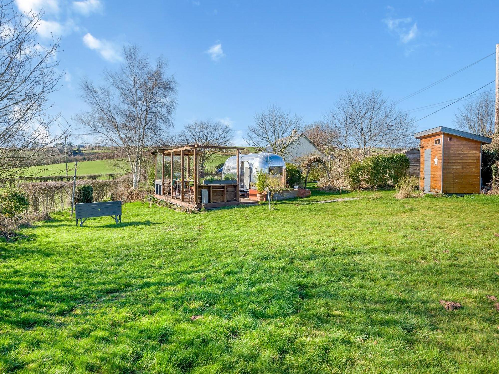 Marilyn Meadows Villa St Weonards Exteriör bild
